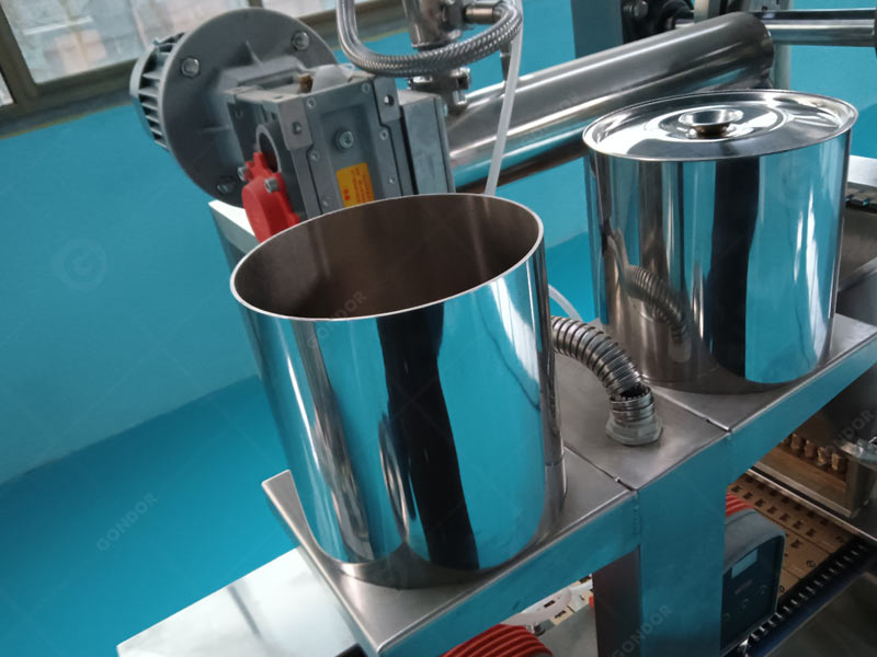 Automatic gummy bear production line with mold customization (size 1-5g per bear)