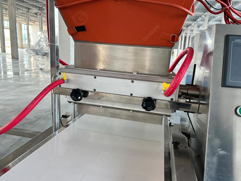 Commercial marshmallow machine suitable for high-sugar & low-sugar recipes