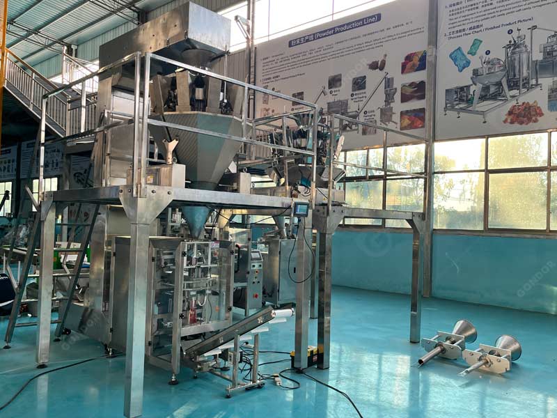 Vertical form-fill-seal (VFFS) candy packaging machine for high-speed production