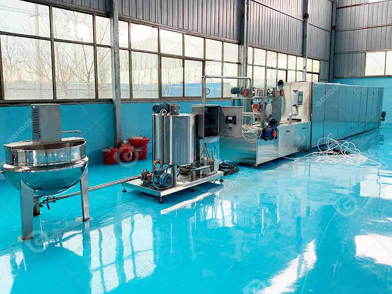 Industrial gummy bear making machine for high-volume production