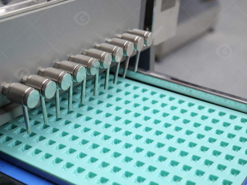Small-scale gummy mold machine for home-based gummy making enthusiasts
