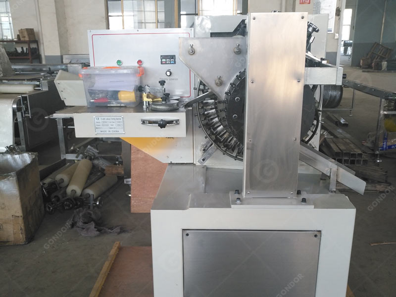 Semi-automatic small scale candy production line for easy operation